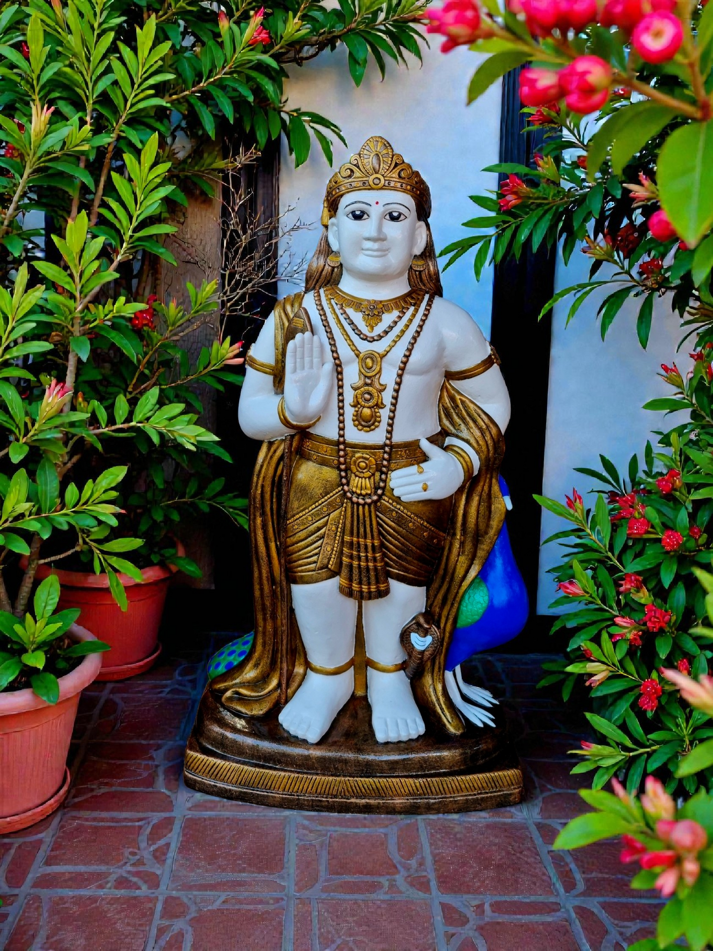 Concrete Muruga 86cm