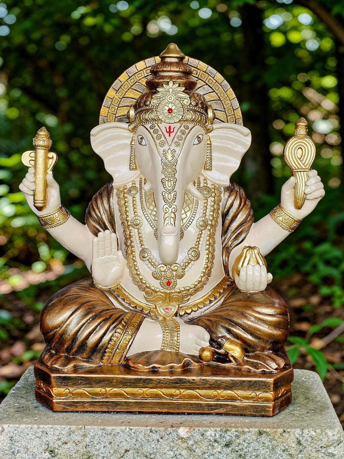 Concrete Ganesha Upwards Trunk 62cm