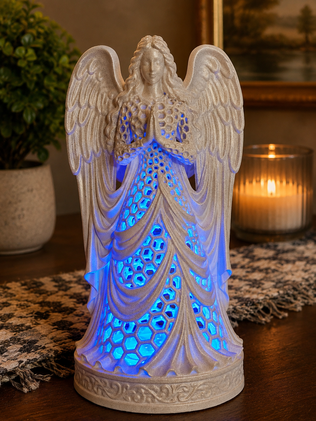 25cm Angel Praying Hands Voronoi Style With LED Light