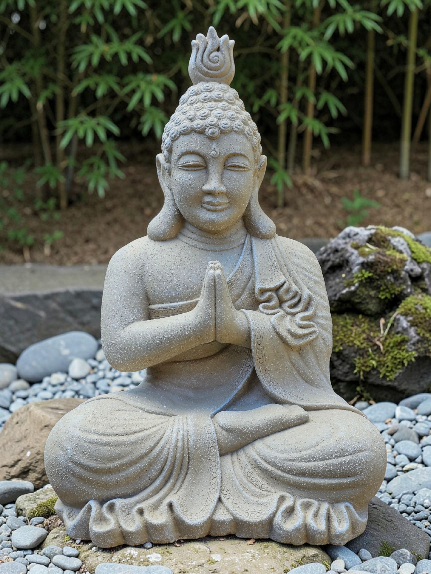 Concrete 42cm Praying Buddha