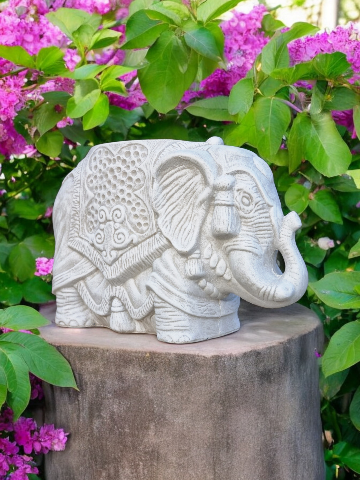 Concrete Elephant 28cm