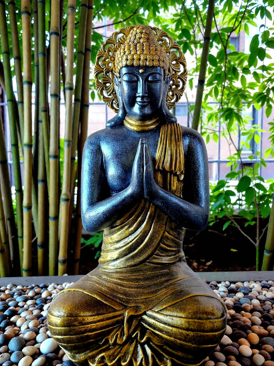 Concrete 90cm Praying Buddha With Aura