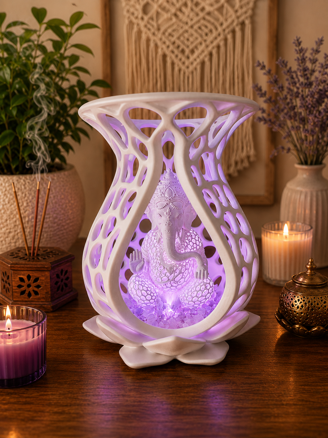 29cm Voronoi Style Vase With Ganesha and Led Light