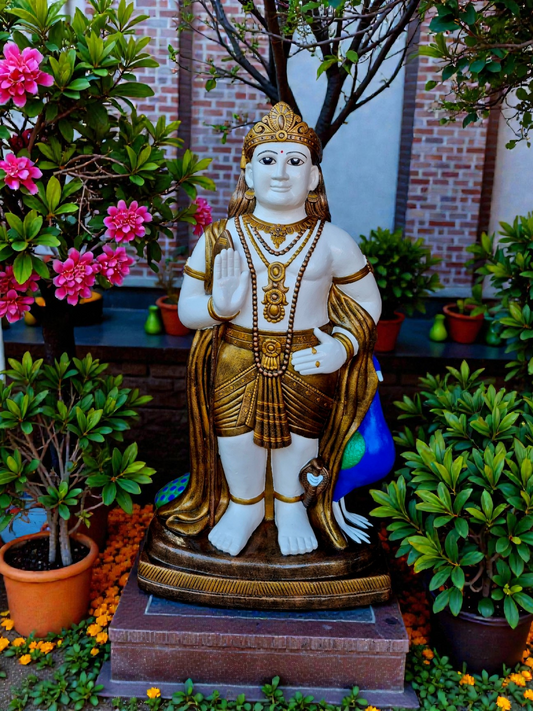 Resin Standing Muruga 86cm