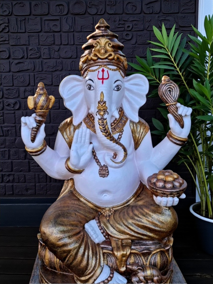 Resin Large Ganesha 80cm - Cream
