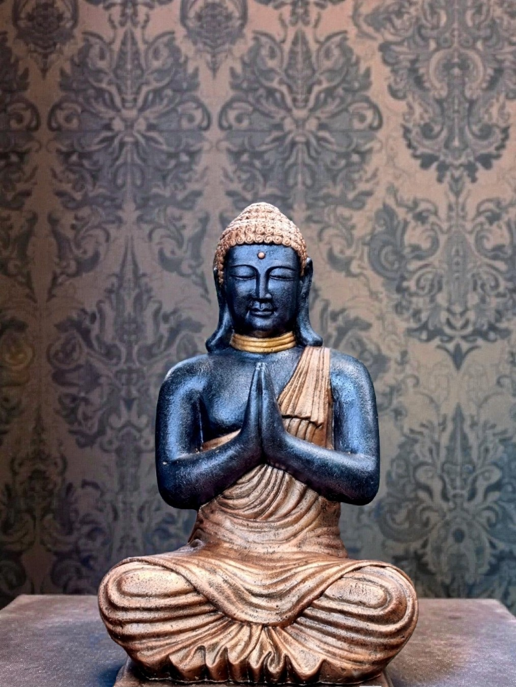Resin 60cm Praying Buddha